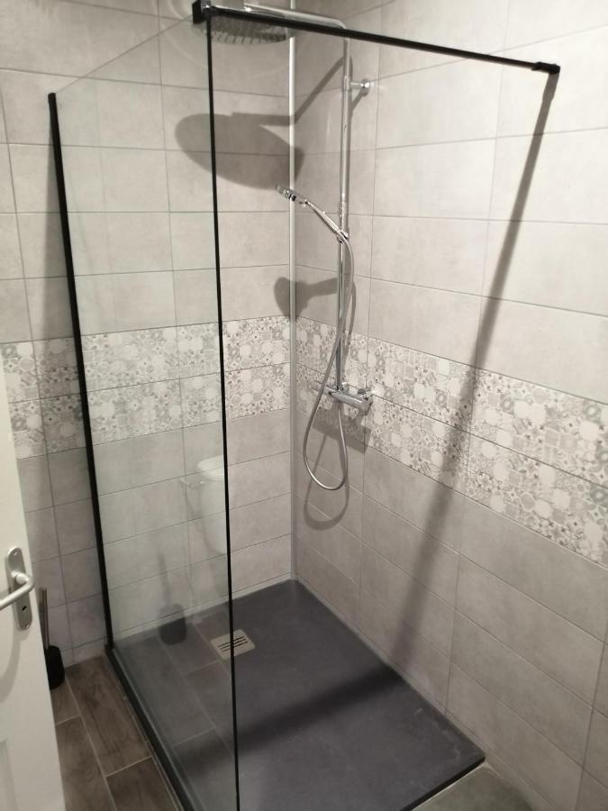 Charmant Appartement Muret Centre ภายนอก รูปภาพ